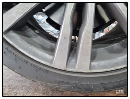 [전주 휠복원 첨단타이어] BMW X5 순정20인치 도장휠->블랙유광휠복원 휠도색 휠긁힘-정읍익산김제휠복원, 군산목포서천휠복원, 광주대전휠복원, 충남충북휠,전주휠튜닝인치업 / 전주