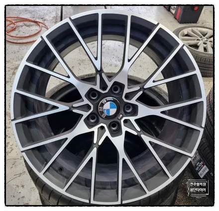 [전주 휠복원 첨단타이어]BMW M2 컴페티션 순정19인치->커스텀휠복원(무광블랙폴리쉬+다이아몬드컷팅/미쉐린PILOT SPORT CUP 2 파일럿스포츠컵 2 장착)군산김제익산휠복원 / 전주
