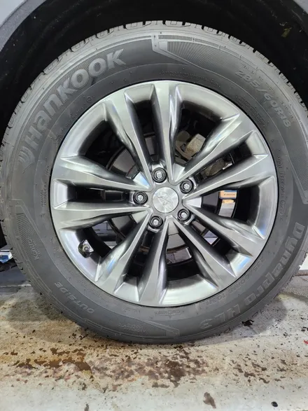 [전주김제 휠복원 첨단타이어] 싼타페 DM 18인치 도장 복원휠 튜닝 휠복원 광주대전휠복원 군산휠복원,충남충북휠복원,서천대천휠복원,여수목포휠복원,전주휠튜닝, 휠타이어인치업 / 전주