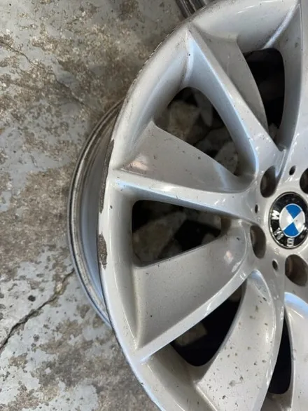 휠복원/수리 첨단타이어] BMW 520d 순정 18인치 터빈 도장휠⇨BMW 441M 순정 18인치 블랙스퍼터링크롬 커스텀복원휠 김제익산군산휠복원,대전광주휠복원,여수목포휠복원 / 전주