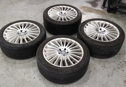 [첨단타이어] 벤츠S350d 순정19인치 휠복원+중고타이어교체 / 전주