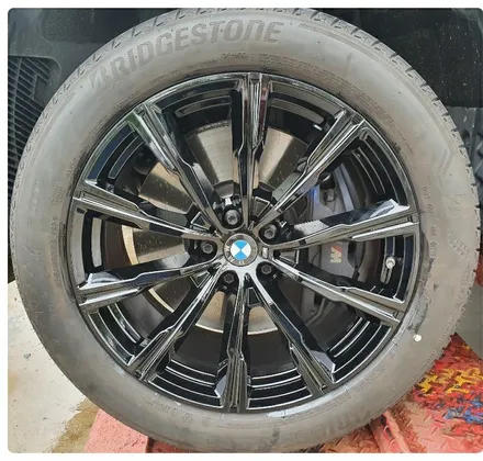 [첨단타이어 ]BMW X5 순정20인치 신품 컷팅휠->블랙유광휠복원 작업!전주휠복원,정읍휠 익산휠복원, 김제휠복원, 군산휠복원,남원휠,광주휠,충북충남휠,전남순천휠,대전휠 / 전주