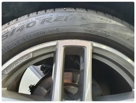 [전주휠복원 첨단타이어] 벤츠GLE350d 쿠페 순정21인치 다이아몬드컷팅 휠복원+ 275/45R21 피넬리 / 전주