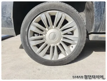 [전주휠복원 첨단타이어] 캐딜락 에스컬레이드 22인치 순정휠-> 블랙유광 휠복원/전주휠튜닝 작업!![군산김제익산휠복원, 전주 휠복원, 전주휠타이어인치업, 대전휠복원, 광주휠복원] / 전주