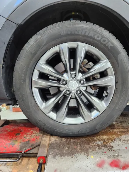 [전주김제 휠복원 첨단타이어] 싼타페 DM 18인치 도장 복원휠 튜닝 휠복원 광주대전휠복원 군산휠복원,충남충북휠복원,서천대천휠복원,여수목포휠복원,전주휠튜닝, 휠타이어인치업 / 전주