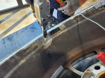 [전주 휠복원/휠수리 첨단타이어] 르노삼성 SM7 18인치 사제휠 크랙수리 \'레이저용접\' 전주휠수리,휠크랙,휠굴절,휠튜닝,인치업튜닝,커스텀휠복원,캘리퍼도색,브레이크튜닝,휠타이어 / 전주