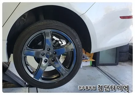 [전주휠복원 첨단타이어] 기아K5 18인치 마르셀로휠-> 오즈 정품 복원휠 교체! / 전주