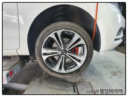 [전주휠복원 첨단타이어] K3 17인치 사제 볼크레싱 TE37 블랙휠->순정복원휠 교체! / 전주