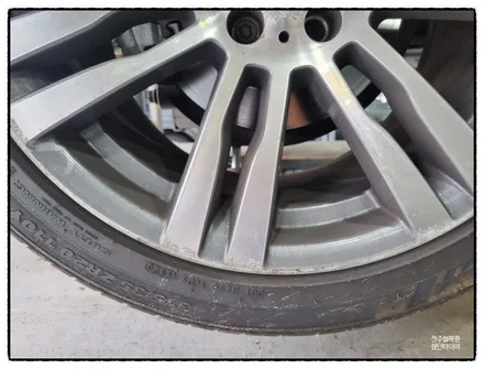 [전주 휠복원 첨단타이어] BMW X5 순정20인치 도장휠->블랙유광휠복원 휠도색 휠긁힘-정읍익산김제휠복원, 군산목포서천휠복원, 광주대전휠복원, 충남충북휠,전주휠튜닝인치업 / 전주
