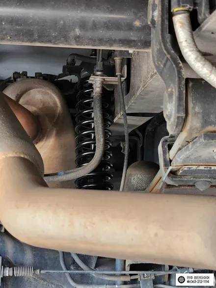 [전주김제 휠복원 첨단타이어] 봉고 1.2톤 애쇼쇼바 + 우레탄 스프링패드 장착 하체보강 튜닝 차체처짐 개선+판스프링보강+하체보강-군산김제익산휠복원, 대전광주휠복원 / 전주