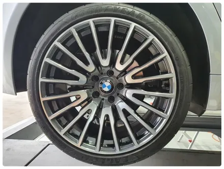 [전주휠복원 첨단타이어] BMW740Li 18인치 순정휠->BMW 760 신품20인치인치업+금호 245/40R20 PS71 장착! / 전주