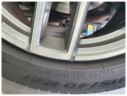 [전주휠복원 첨단타이어] 벤츠GLE350d 쿠페 순정21인치 다이아몬드컷팅 휠복원+ 275/45R21 피넬리 / 전주