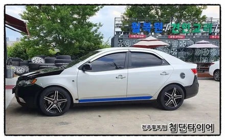 [전주휠복원 첨단타이어] 포르테 17인치 벨센휠-> 로드릭 1458 아산티 블랙폴리쉬 17인치+ 215/45R17 금호 솔루스 TA31) / 전주