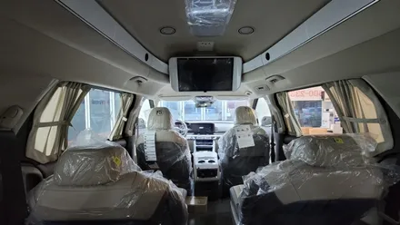 카니발 KA4 하이리무진 레인보우 V90 반반사필름 프라이버시 썬팅 은평구 레인보우썬팅 / 서울 은평구 역촌동