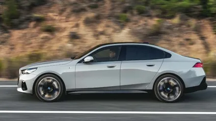 2024 BMW 5시리즈 전기차 i5 공개,제원정보 알아보기 / 경기 안성 원곡
