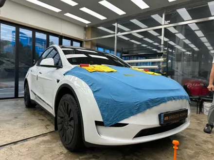 대전 테슬라 모델y 윈드쉴드 시공,전면유리깨짐 미리 보호해요. / 안성, 평택, 오산