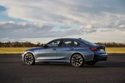 BMW 3시리즈 부분변경 공개 어디가 바뀌었을까? 출시일 제원정보 / 경기 안성 원곡