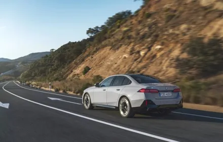 BMW 시리즈 520i,530i 가격 제원정보 알아보기 / 경기 안성 원곡