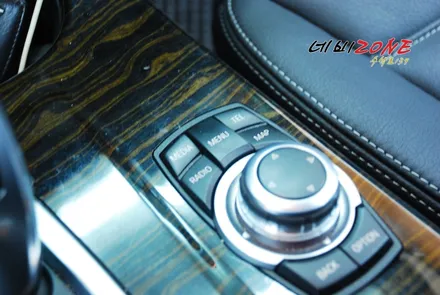 네비죤 - [ BMW X3 ] BMW X3 네비 매립 서대문구 수입차 매립 장착점 X3 아이머큐리 A 클래스 네비 매립