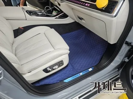 광주 BMW X7 자동차 카매트 모빌하임 모노륨 바닥 발매트시공 설치장착 튜닝