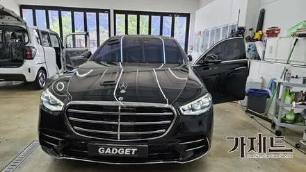 광주 벤츠 S500 S클래스 액티브 엠비언트 및 4D 부메스터 전동트위터 설치장착 튜닝 시공