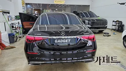 광주 벤츠 S500 S클래스 액티브 엠비언트 및 4D 부메스터 전동트위터 설치장착 튜닝 시공