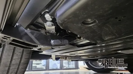 BMW XM 전동 사이드스텝 전용발판 설치장착 튜닝 시공 전문점