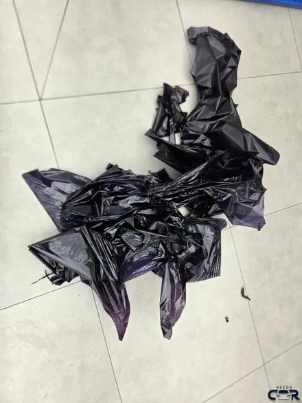 안산썬팅 올뉴카니발 변색된 필름 제거 후 에이펙스 SG850 반사 썬팅으로 드레스업 / 경기 시흥
