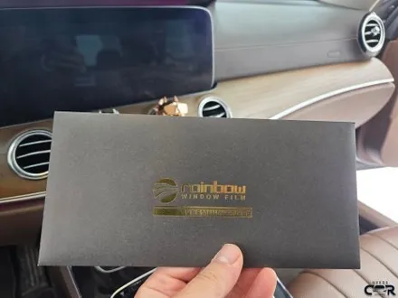 안양썬팅 벤츠 E클래스 전면 썬팅 재시공, 뜨겁고 투명한 유리 \'레인보우 프리미엄 IS200\'으로 품격을 더하다 / 경기 시흥