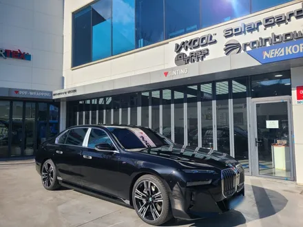 BMW i7 60 / 전체PPF + 전체크롬딜리트 / 부천 원미구 상동