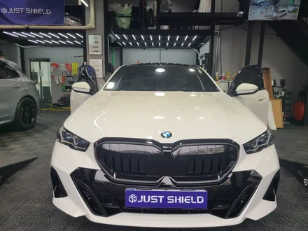 BMW G30 .520i / 키드니 그릴랩핑 / 대구랩핑 / 부천 원미구 상동