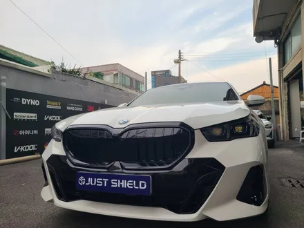 BMW G30 .520i / 키드니 그릴랩핑 / 대구랩핑 / 부천 원미구 상동