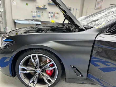 BMW M550i 소피스토 그레이 무광PPF로 변신 / 부천 원미구 상동