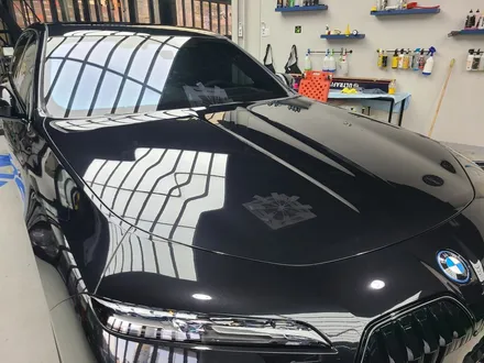BMW i7 60 / 전체PPF + 전체크롬딜리트 / 부천 원미구 상동