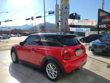 BMW미니 초코브라운---> 카민레드 랩핑 / 대구랩핑 / 부천 원미구 상동
