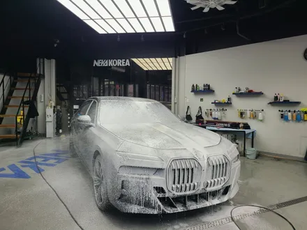 BMW i7 60 / 전체PPF + 전체크롬딜리트 / 부천 원미구 상동