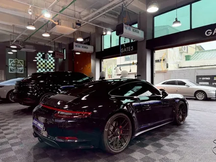 포르쉐 911.2 카레라4 GTS . 알칸트라 핸들, 풀PPF와 윈드쉴드 .저스트쉴드 / 부천 원미구 상동