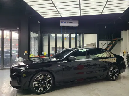 BMW i7 60 / 전체PPF + 전체크롬딜리트 / 부천 원미구 상동