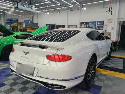 고급 세단 벤틀리 컨티넨탈gt ,V8 전체 보호필름 시공기 / 부천 원미구 상동