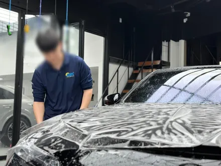 BMW i7 60 / 전체PPF + 전체크롬딜리트 / 부천 원미구 상동