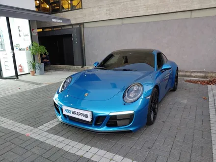 포르쉐 911 카레라 4 GTS 991 / 브라이트블루 전체랩핑 / 네카코리아 / 부천 원미구 상동
