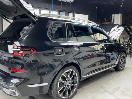 신형 BMW X7 / 전체PPF +크롬죽이기 / 솔라가드 퀀텀 / 풀신차패키지 / 부천 원미구 상동