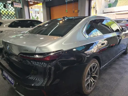 BMW 7시리즈 듀오톤 실버 고광택 랩핑 / 부천 원미구 상동