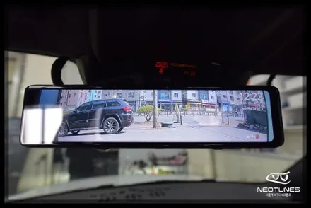 볼보 XC40 룸미러 블랙박스 유라이브M9000 장착 / 용인 처인구, 이천