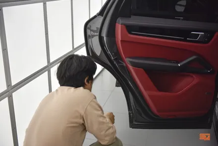 포르쉐 카이엔 쿠페 - 라이프 쉴드 안심 주차장 패키지로부터 문콕 테러에 벗어나자!(부제 : 나의 문콕해방일지) / 하남, 강동, 송파