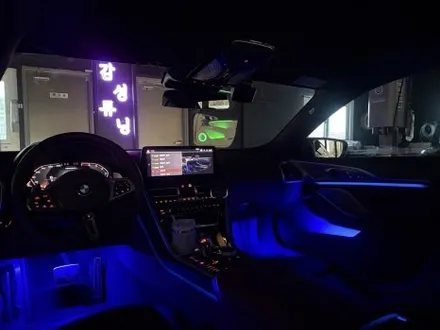 BMW M850i 실내 순정엠비언트 아쉬운광량 감성튜닝에서 엠비언트 시공으로 꽉잡아보았습니다! / 천안시 동남구