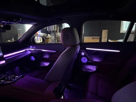 아산 BMW G60 530I 2열인터렉션바 시공으로 순정보다 더 순정같은 느낌으로 탈바꿈 / 천안시 동남구