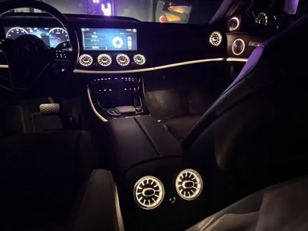 벤츠 W214 E250 송풍구 엠비언트 , 4D부메스터 , 미드레인지 스피커 시공으로 찐 벤츠실내분위기 연출하기 / 천안시 동남구