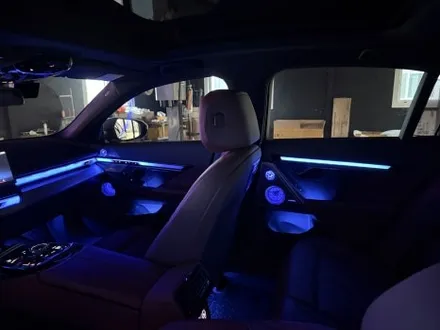 아산 BMW G60 530I 2열인터렉션바 시공으로 순정보다 더 순정같은 느낌으로 탈바꿈 / 천안시 동남구