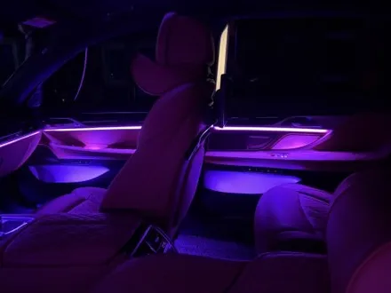BMW G11 7시리즈 740i  광량약한 순정엠비언트 광량업시공으로 훨신더 화사한 실내분위기 만들수 있는곳 천안 감성튜닝 / 천안시 동남구